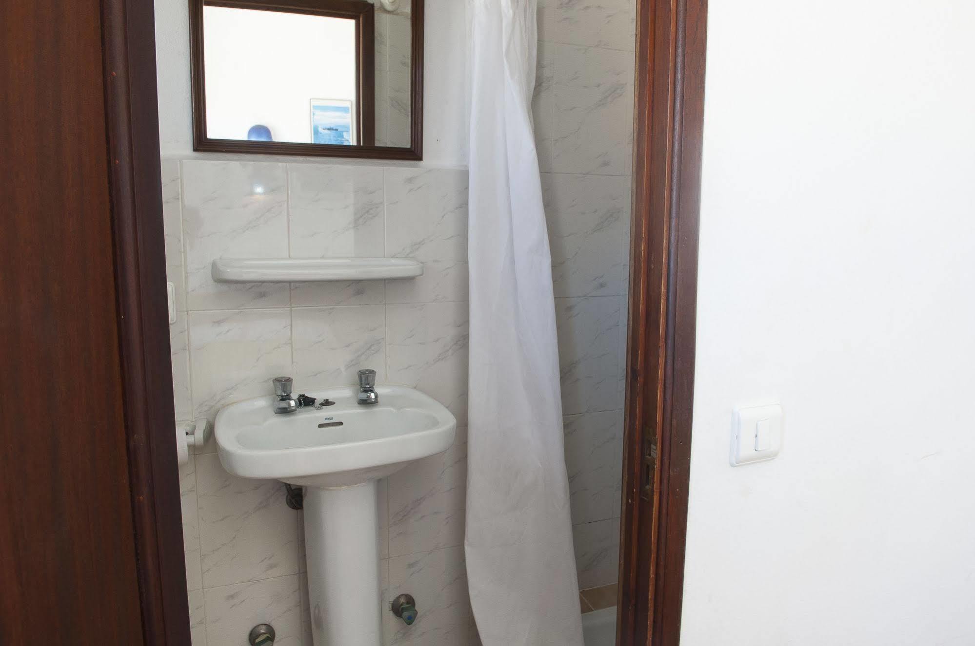 קאלה ראטג'אדה Surfing Concept Hostel מראה חיצוני תמונה