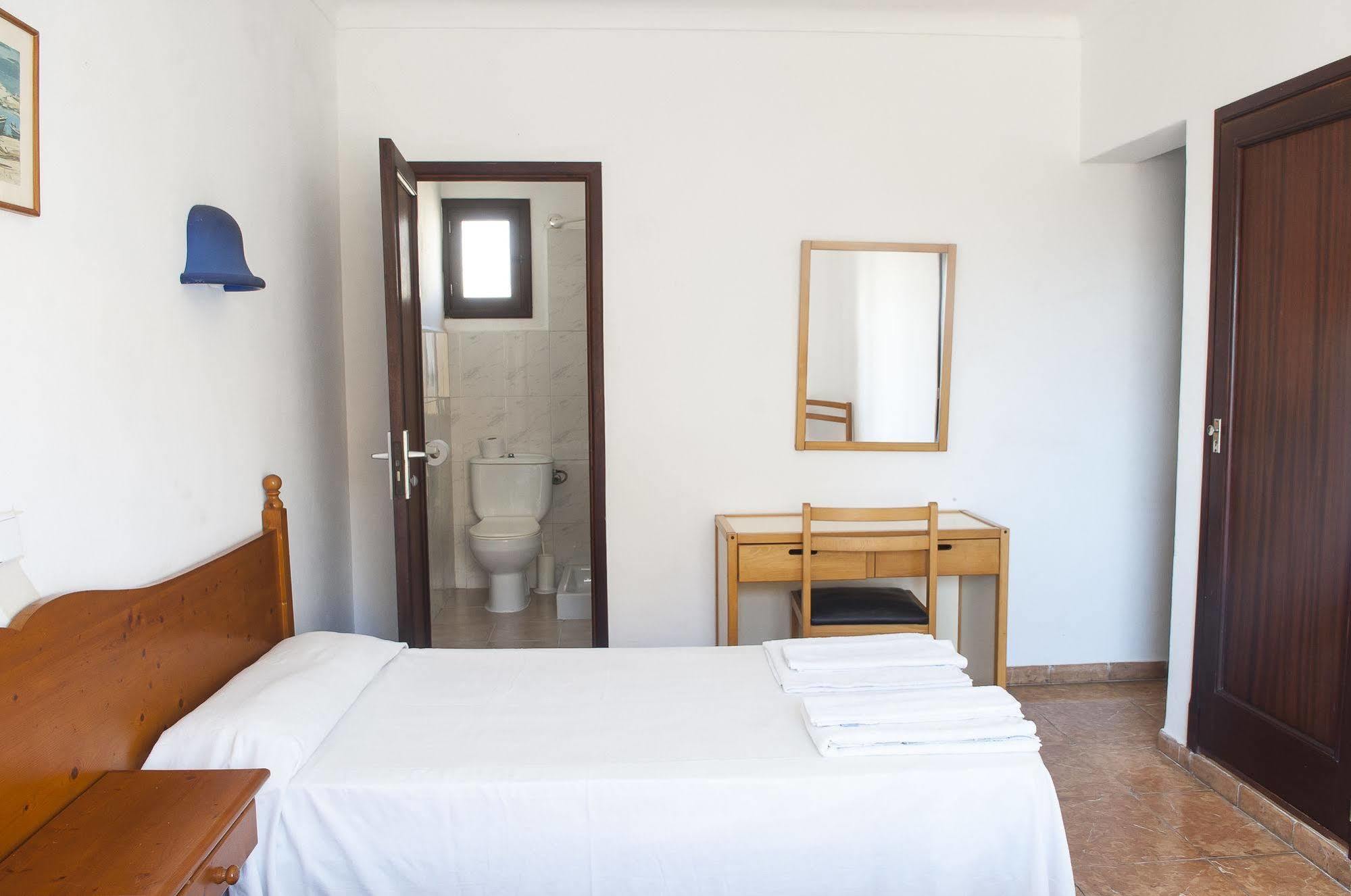 קאלה ראטג'אדה Surfing Concept Hostel מראה חיצוני תמונה